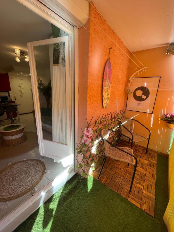 Le Studio Tahiti 4 Pers 600M De La Plage La Faviere บอร์มส์-เลส์-มิโมซาส์ ภายนอก รูปภาพ